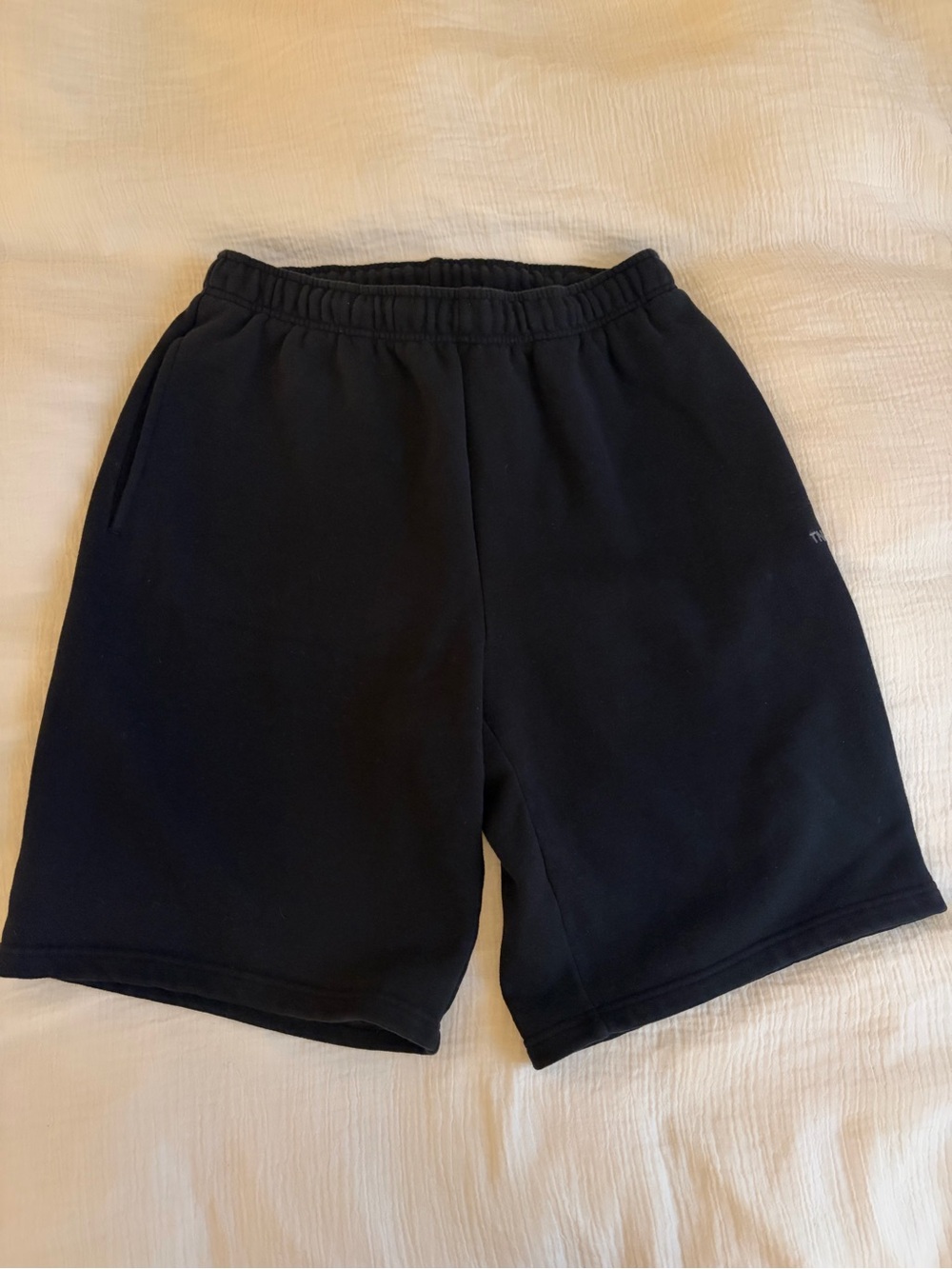 Aritzia Cozy Fleece Mega Knee Sweatshort